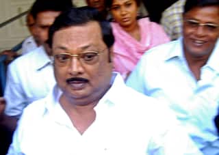 Ahead of Tamil Nadu Assembly Elections, Karunanidhi's Son Alagiri Likely to Form A New Party