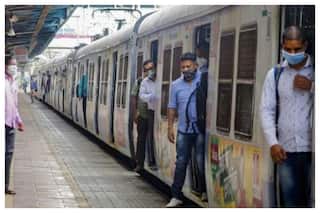 Railways Allows School Teachers, Non-teaching Staff to Travel By Suburban Train in Maharashtra