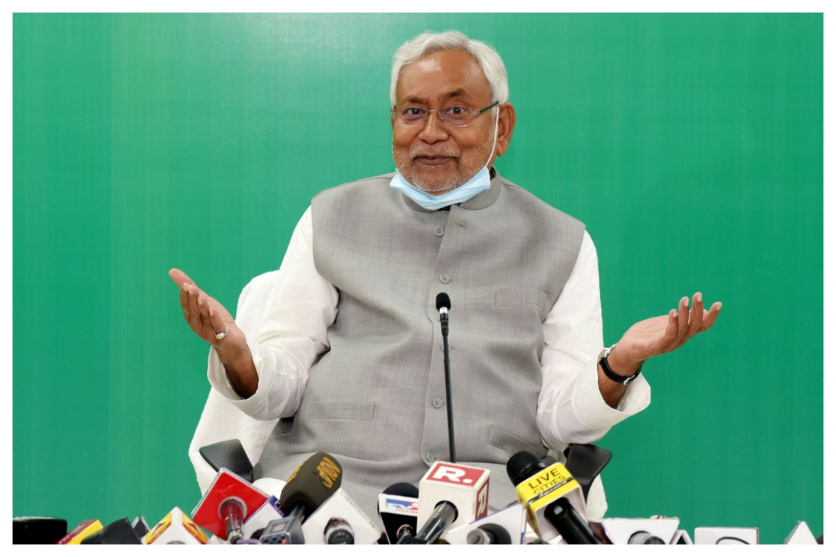 Nitish Kumar Tenders Resignation as Bihar Chief Minister to Governor