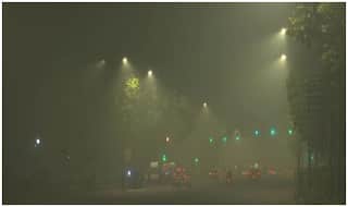 दिवाली के बाद दिल्ली NCR की आबोहवा हुई और 'जहरीली', कई इलाकों में 'गंभीर' श्रेणी में पहुंचा AQI