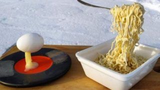Magic or Freezing Temperatures? Siberian Man Shares Pic of Noodles & Eggs Frozen in The Air | See Jaw-Dropping Post