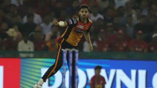 छह हफ्तों के लिए क्रिकेट के मैदान से दूर हुए भुवनेश्वर कुमार; IPL 2021 में कर सकेंगे वापसी