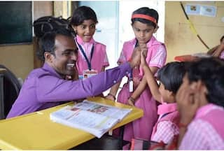 This Maharashtra Teacher Has Won a Whopping Rs 7 Crore Prize For Promoting Girls' Education