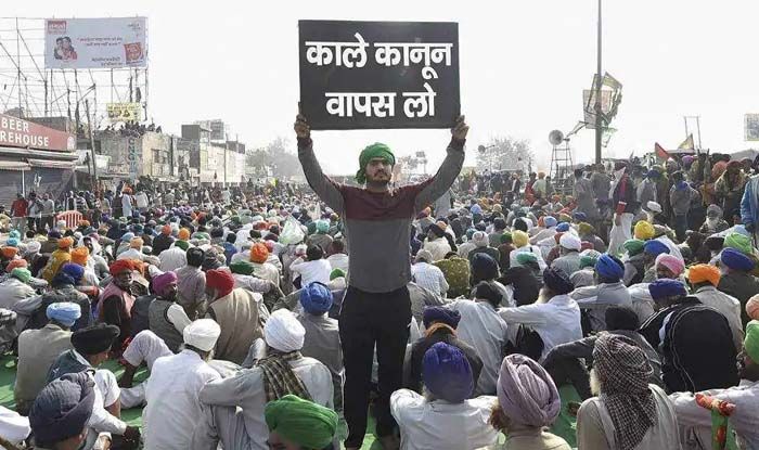 kisan Andolan 2020: किसानों की खुली चेतावनी! मांगें पूरी न हुईं तो Delhi-Ghazipur Border पर तेज होगा प्रदर्शन - Kisan andolan updates farmers to intensify protest on delhi ghazipur border if demands