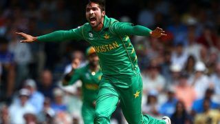 Mohammed Amir Gives Advice to Babar Azam And Co Ahead of India Game