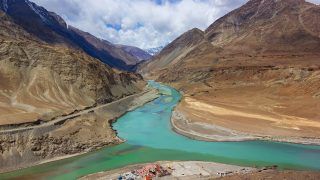 Planning to Visit Ladakh? 8 Essential Tips For First-Time Travellers For a Memorable Trip