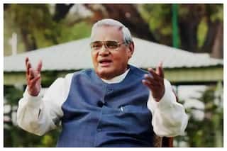 Atal Bihari Vajpayee   s Birth Anniversary: Famous Poems Penned by Former Prime Minister