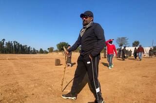 Filmmaker Vivek Ranjan Agnihotri Gets Leg Injury on The Sets of The Kashmir Files