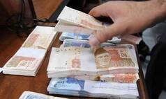Pakistani Woman Declares Herself 'Dead' to Claim Insurance of Rs 11 Crore, Here's How She Planned It!