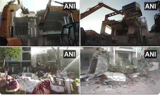 टेलिरिंग और पेटिंग करते हुए बने गुंडों ने बना लिए थे आलीशान मकान, अब प्रशासन ने ढहाए