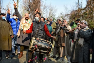 J&K DDC Polls: Centre Claims People Voted For Development; Mehbooba Alleges BJP Used Money to Win Seats