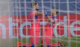Olivier Giroud Becomes Oldest to Score Hat-Trick in Champions League as Chelsea Crush Sevilla 4-0