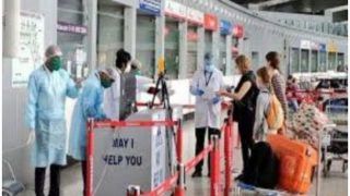 UK Coronavirus News: ब्रिटेन से लौटे 20 यात्री अब तक पाए गए हैं कोरोना संक्रमित, केंद्र ने कहा- 'घबराने की जरूरत नहीं'