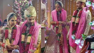 Aditya Narayan-Shweta Agarwal Wedding: एक दूसरे के हो गए आदित्य और श्वेता, देखिए शादी की Unseen Photos