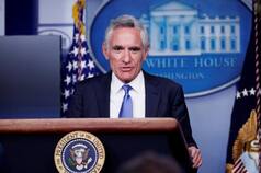 Scott Atlas Resigns as Coronavirus Adviser to Donald Trump
