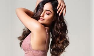 Aashram 2 में बाबा निराला के साथ इंटीमेट होने वाली त्रिधा चौधरी ने फिर शेयर की टॉपलेस फोटो,  कूट-कूटकर भरी है बोल्डनेस