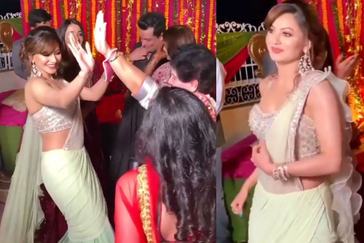 Urvashi Rautela Dances In Rs 87k Mint Green Saree At A Friend S Wedding In Chandigarh India Com Poslednie tvity ot urvashi rautela (@urvashirautelax). urvashi rautela dances in rs 87k mint