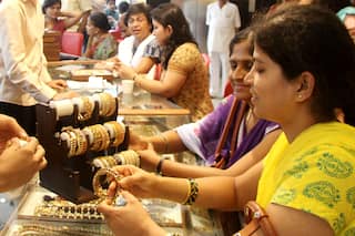 Gold rate today, 19 April 2021: जानिए- आज देशभर में किस भाव पर बिक रहा है 10 ग्राम सोना
