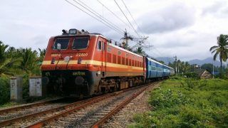 10 Trains Running Late Due to Low Visibility in Northern Railway Region | Full List