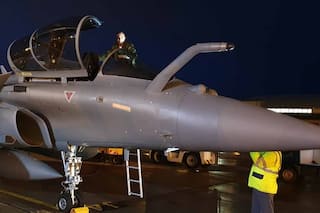 चीन से तनाव के बीच फ्रांस से भारत आई Rafale Aircraft की तीसरी खेप , IAF को मिली और मजबूती