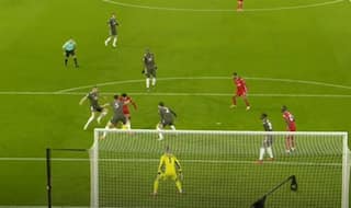 Liverpool vs Man United: Solskjaer's Men Keep Top Spot After Goalless Draw at Anfield