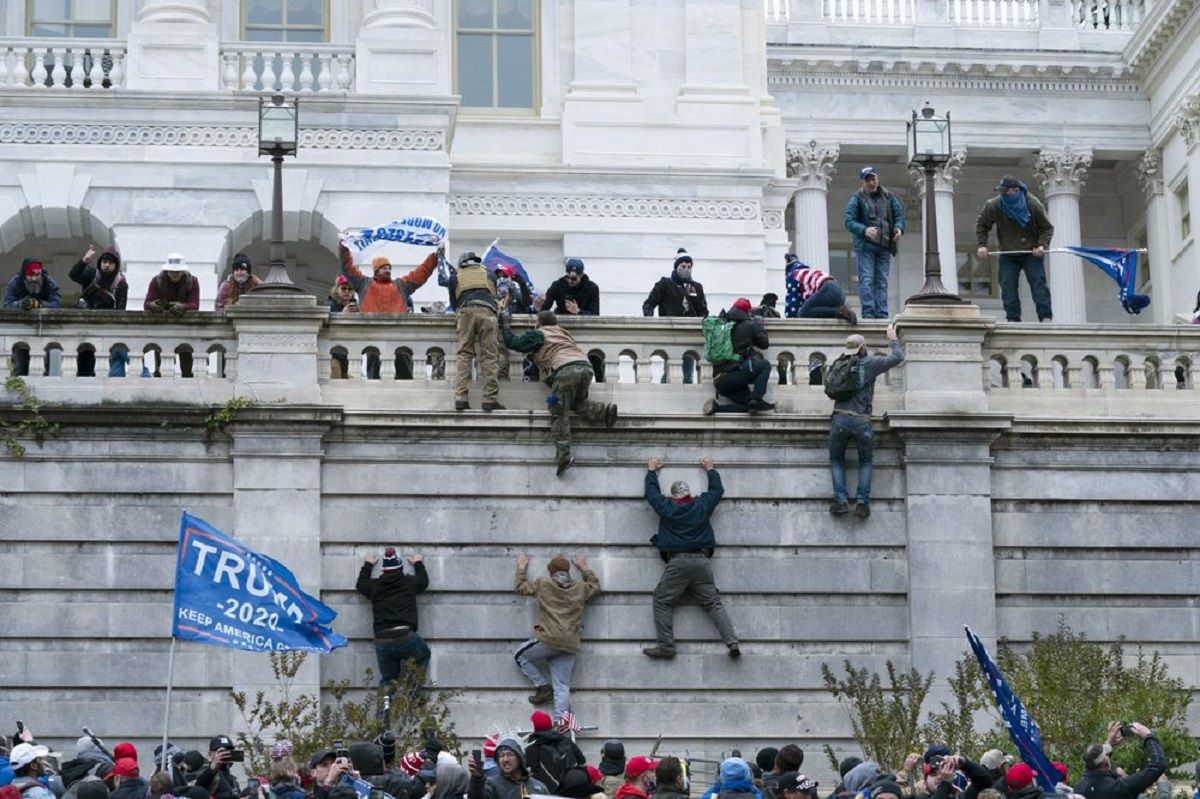 Violence Erupts at US Capitol, 1 Dead; Twitter Blocks Trump Account For 12 Hours | Live Updates