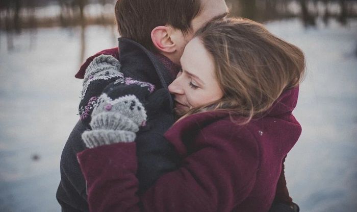 Hug Day 2022: Different types of romantic hugs and their meaning