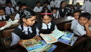 Schools Closed In UP Latest News: यूपी में स्कूलों के लिए नई कोविड गाइडलाइंस जारी, 31 दिसंबर से बंद हो रहे हैं ये स्कूल