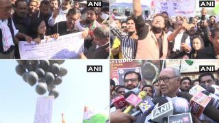 MP: Diesel-Petrol की कीमतों में बढ़ोतरी के खिलाफ कांग्रेस का प्रदर्शन, दिग्‍विजय सिंह समेत पार्टी नेता-कार्यकर्ता सड़क पर उतरे