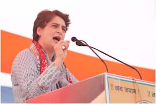 Priyanka Gandhi to Isolate Herself After Husband Robert Vadra Tests Positive For COVID-19