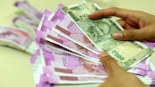 7th Pay Commission: केंद्रीय कर्मचारियों को मिल सकती है खुशखबरी, सैलरी 20, 000 से बढ़कर हो सकती है 40, 000 रुपये
