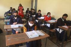 Kab Khulenge School: कई राज्यों में शुरू हो गए हैं क्लासेज, इस महीने कहां-कहां खुल रहे हैं स्कूल, जानिए