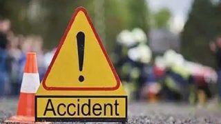 Noida Expressway के पास दो वाहनों की टक्कर में युवक की मौत