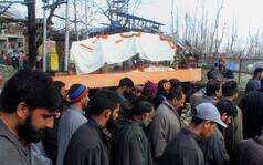 True Brotherhood: Muslims Perform Last Rites of Pandit Woman in Kashmir's Baramulla | Watch Video