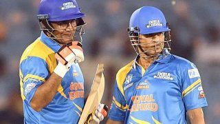 Virender Sehwag Makes Big Revelation; Confesses Wanted to Retire After MS Dhoni Dropped Him, But Sachin Tendulkar Changed His Mind