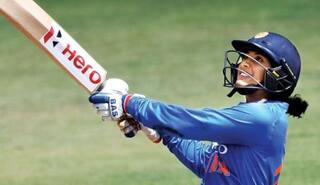 Smriti Mandhana बनी रन चेज के दौरान लगातार 10 अर्धशतक जड़ने वाली पहली क्रिकेटर, Virat-Rohit कोसो दूर