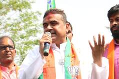 Nabanna Abhijan: 'Will Paralyse Bengal If Police Don't Stop Cracking Down on Protestors,' Says Suvendu Adhikari