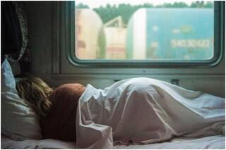 Superstitions of Knife: Why Some People Place Knife Under Pillow to Get Rid of Scary Dreams