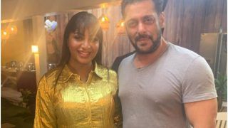 Arshi Khan in Bigg Boss 15 Now? She Says Salman Khan Asked Her to Come Back