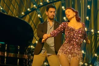 Har Funn Maula Song Out: Aamir Khan - Elli AvrRam Set Screens on Fire With Their Hot Chemistry in Cabaret Song