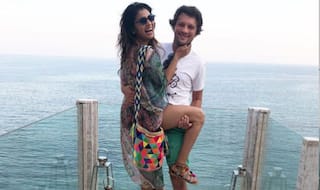 'दृश्यम' फेम श्रिया सरन ने शेयर की पति के साथ लिपलॉक वाली फोटो, बिकिनी में दिखाया अपना हॉट अंदाज