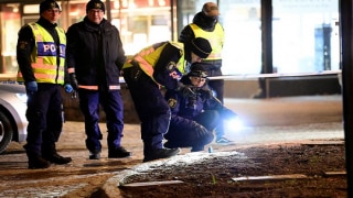 8 Persons Injured in Knife Attack in Sweden, Police Suspect Terrorism