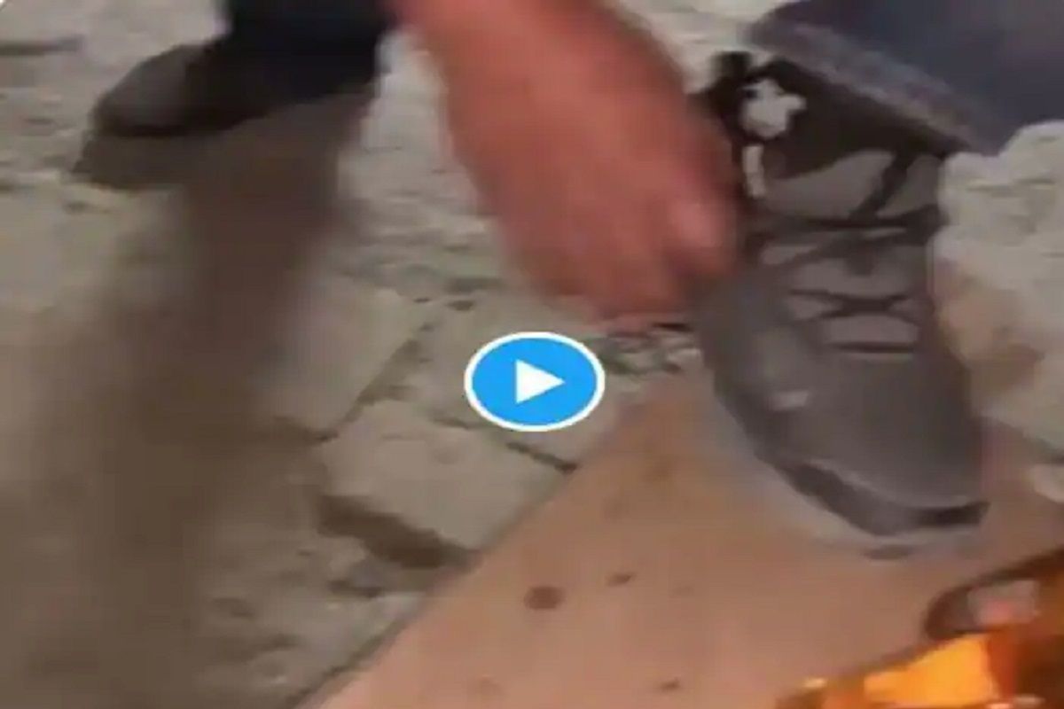 Viral Video Man Shows Clever Hack For Opening Beer Bottle With Shoelace Watch