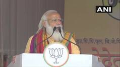 PM Modi Asks His Doctors To Help Elderly Woman Who Fainted During His Speech | Watch Video