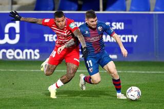 LET vs HUE Dream11 Team Prediction: Fantasy Tips & Predicted XIs For Today's LaLiga Match