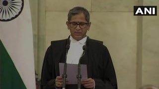 Justice एनवी रमना ने देश के 48वें सीजेआई के रूप में पद की शपथ ली