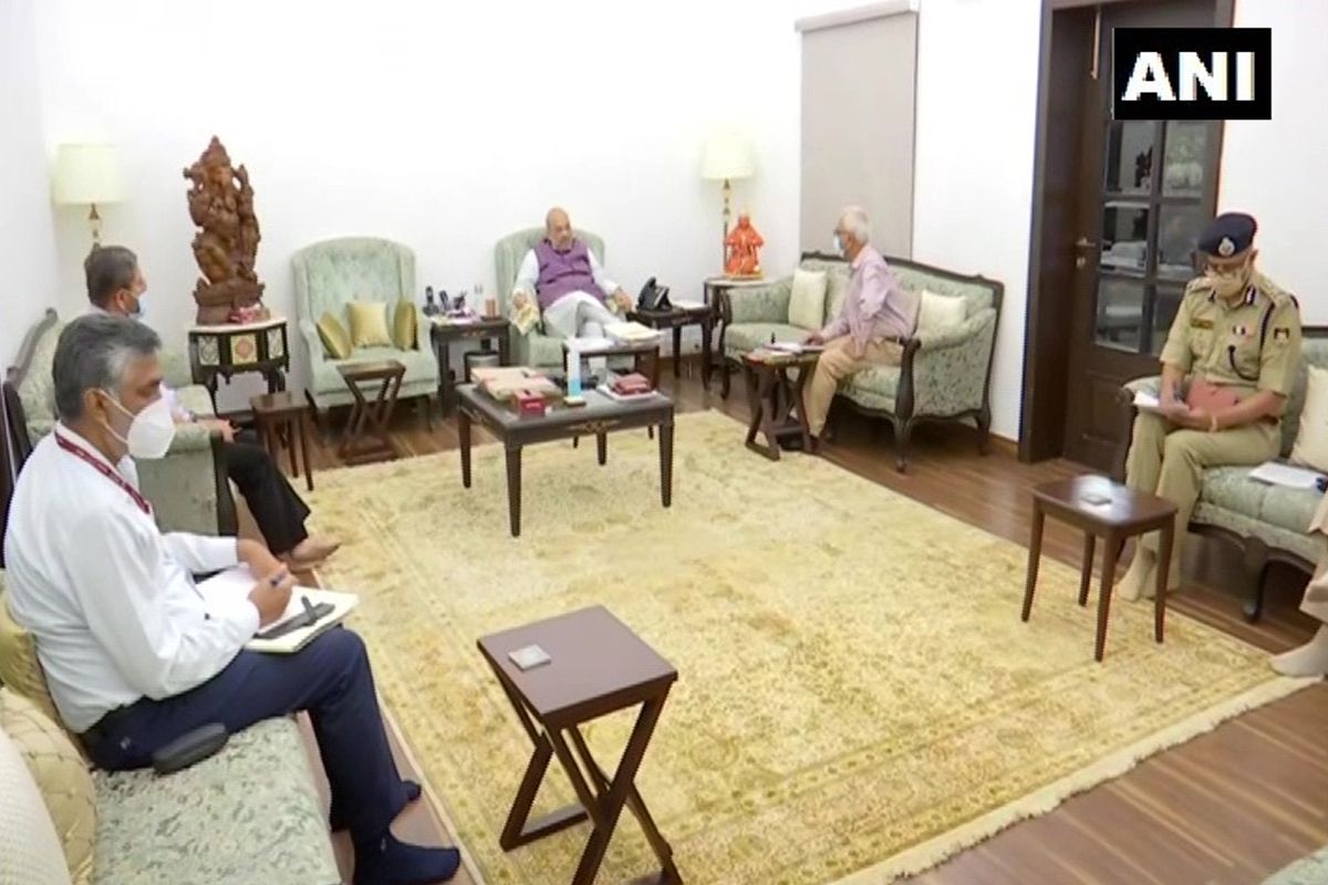 Naxal Attack: छत्तीसगढ़ नक्सली हमले पर गृह मंत्री अमित शाह की बड़ी बैठक, गृह  सचिव, IB और CRPF के बड़े अधिकारी मौजूद - Naxal attack home minister amit  shah top level meeting