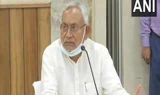 बिहार: नीतीश कुमार को सुशील मोदी की 'नसीहत', वैक्सीन के लिए सिर्फ केंद्र पर निर्भर मत रहो