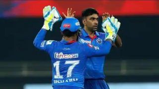 Ashish Nehra Questions Rishabh Pant's Captaincy After Rajasthan Royals Beat Delhi Capitals in IPL 2021 Game, Says 'Why Did Ravichandran Ashwin Not Bowl 4 Overs'