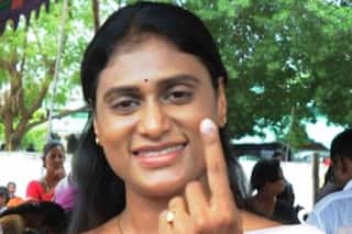 YS Sharmila, Andhra Pradesh CM Jagan Mohan Reddy's Sister to Launch Her Party in Telangana on July 8